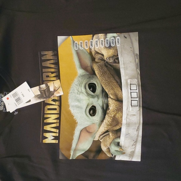 GraphicT - Picture 3 of 3